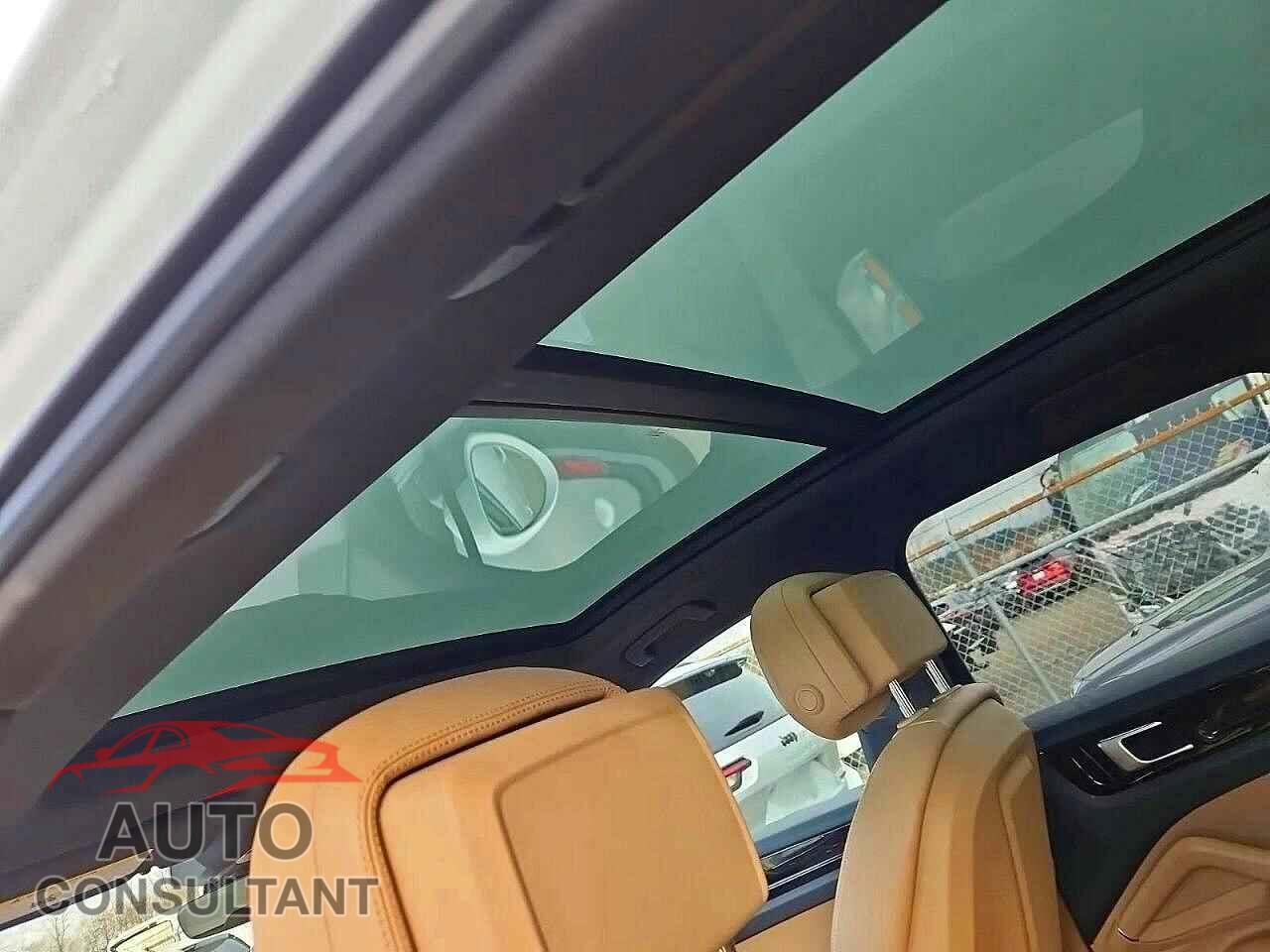 PORSCHE CAYENNE 2019 - WP1AA2AY4KDA09053