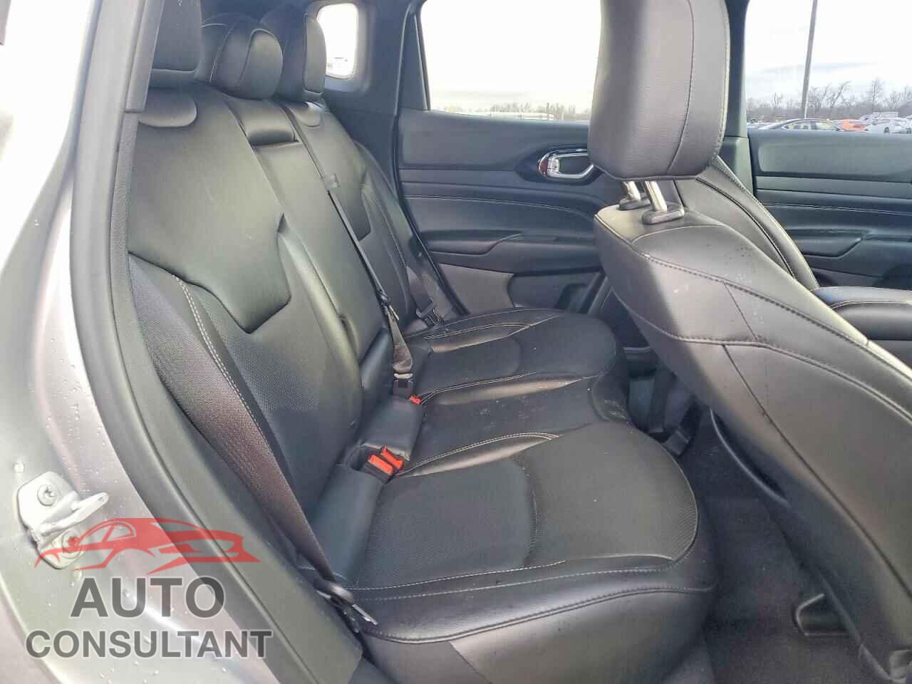 JEEP COMPASS 2022 - 3C4NJDCB7NT173323