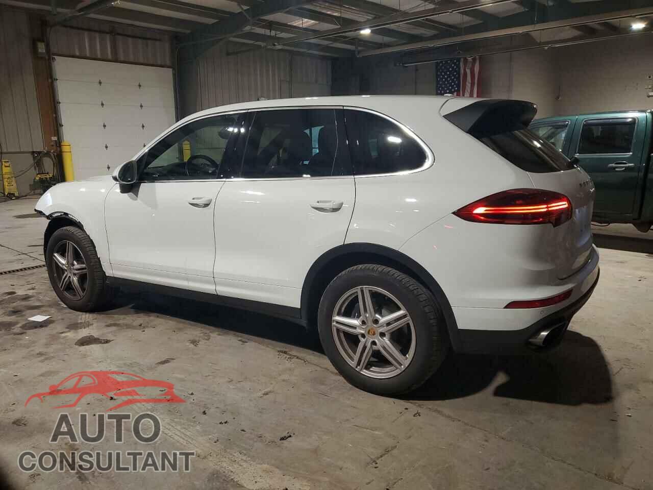PORSCHE CAYENNE 2016 - WP1AA2A2XGLA10975