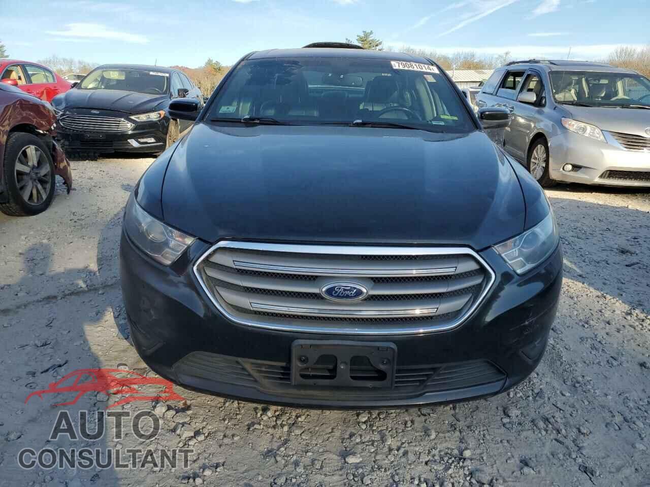 FORD TAURUS 2013 - 1FAHP2E84DG228465