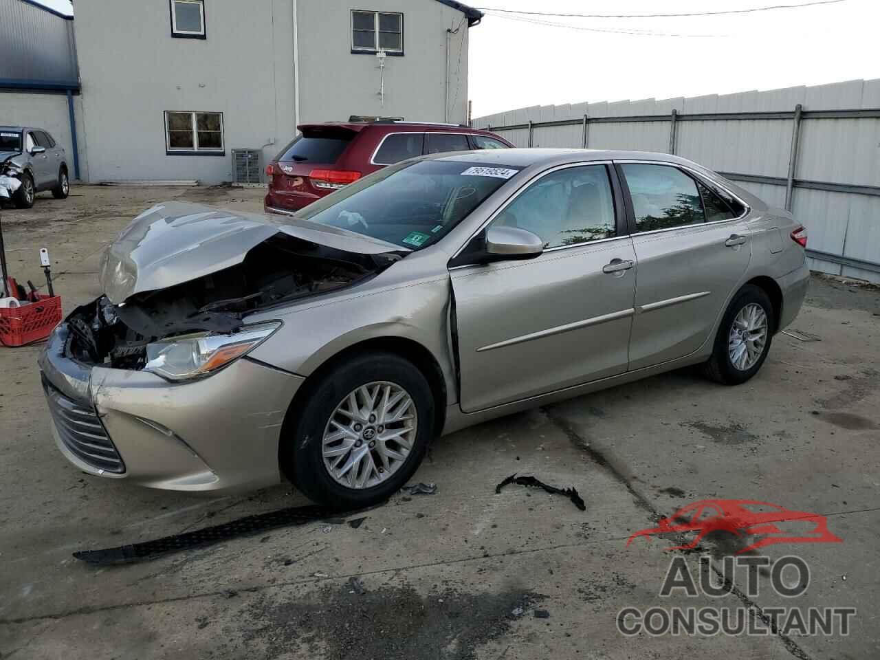TOYOTA CAMRY 2016 - 4T4BF1FK3GR570116
