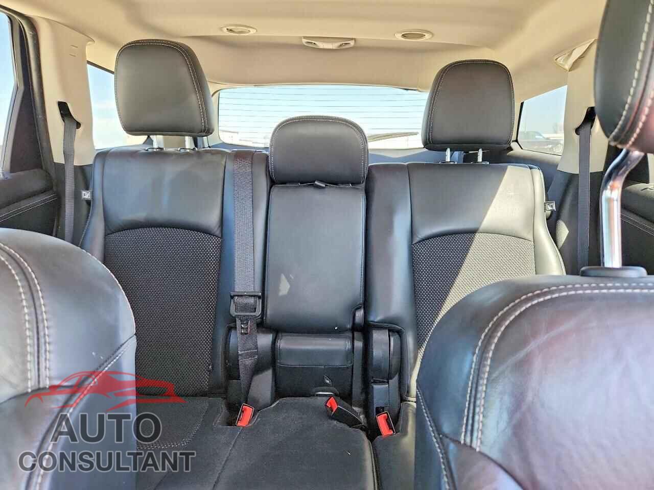DODGE JOURNEY 2017 - 3C4PDCGB6HT520066
