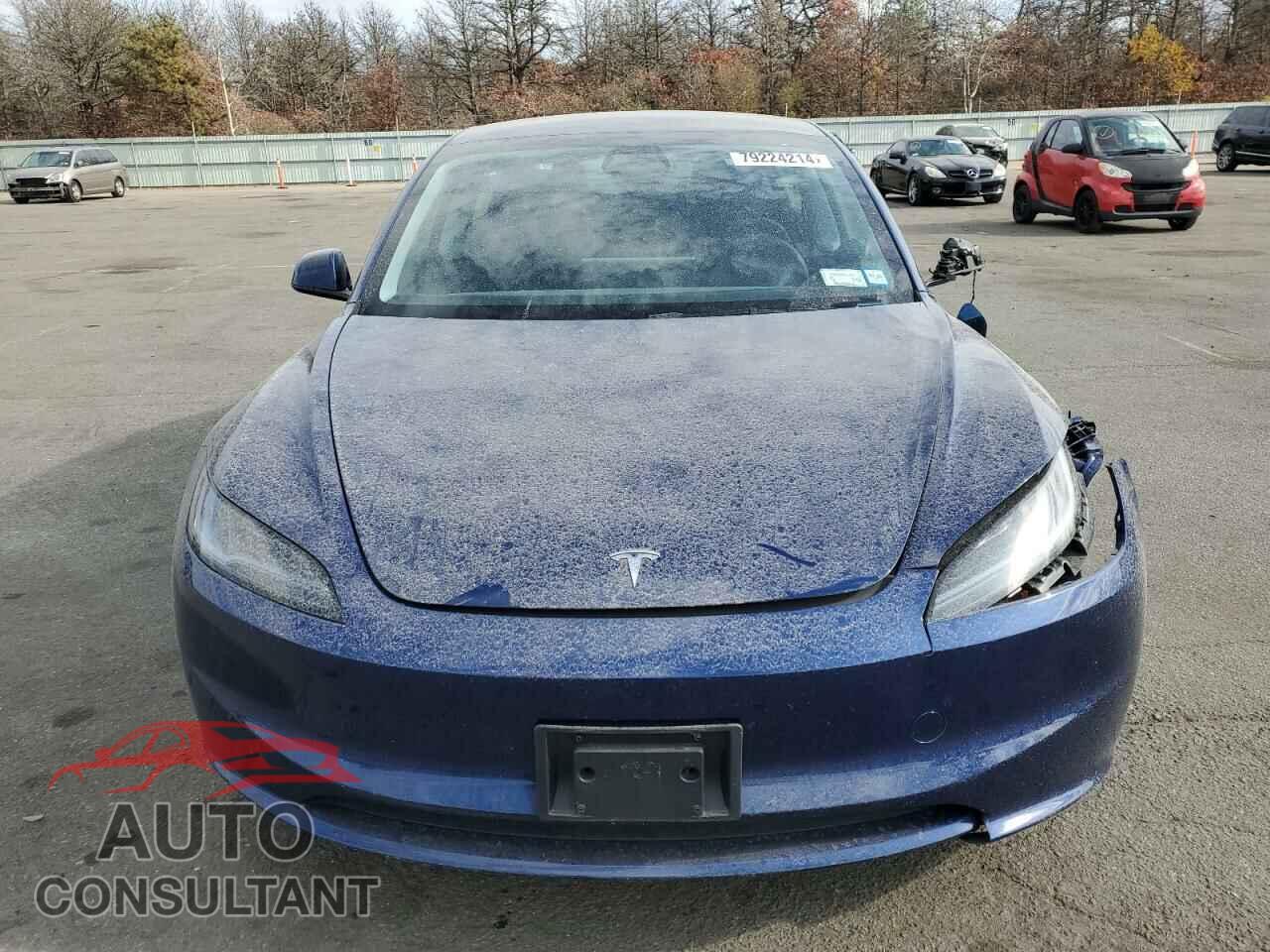 TESLA MODEL 3 2024 - 5YJ3E1EAXRF725898