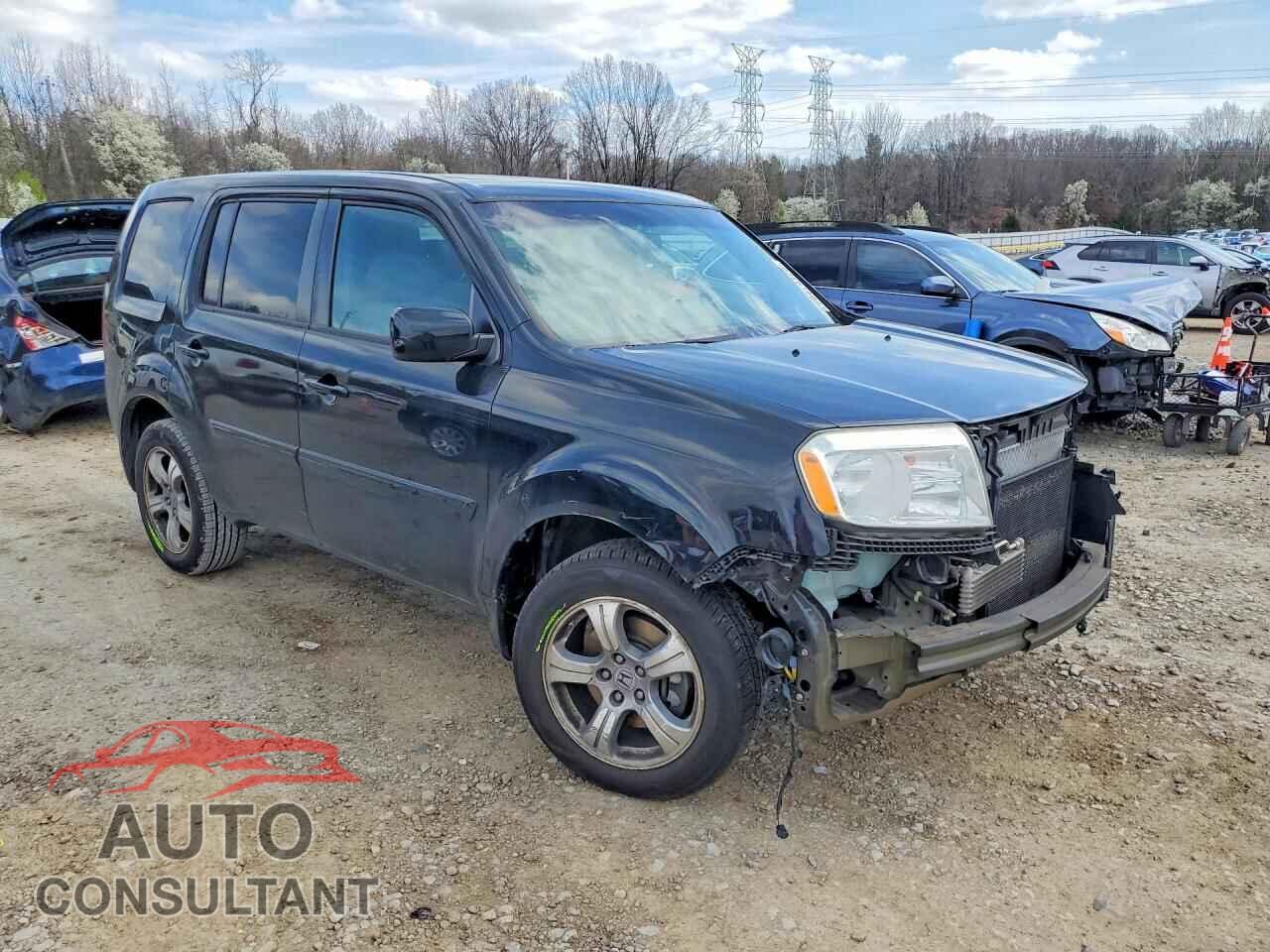 HONDA PILOT 2013 - 5FNYF4H53DB073301