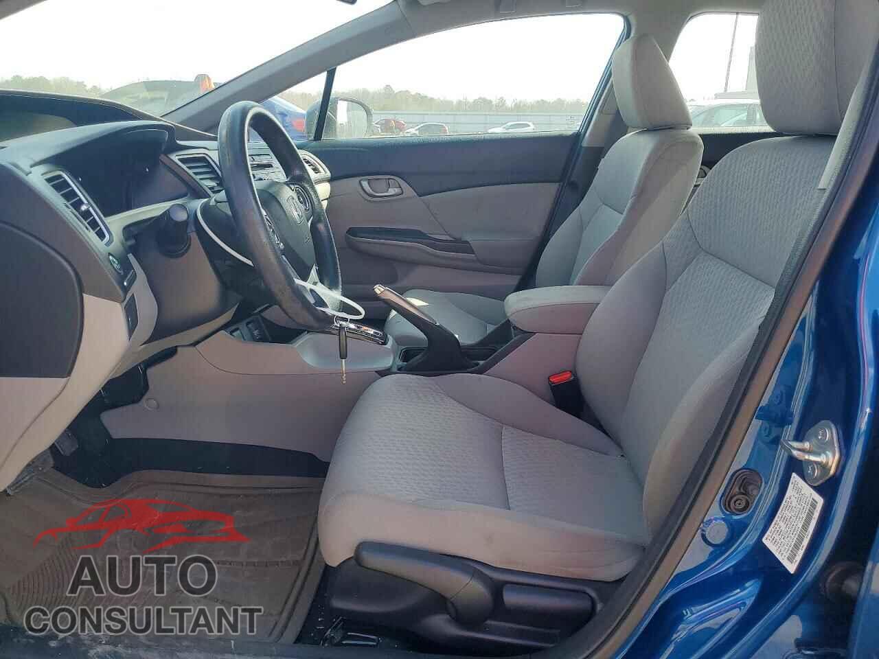 HONDA CIVIC 2015 - 2HGFB2F57FH563376