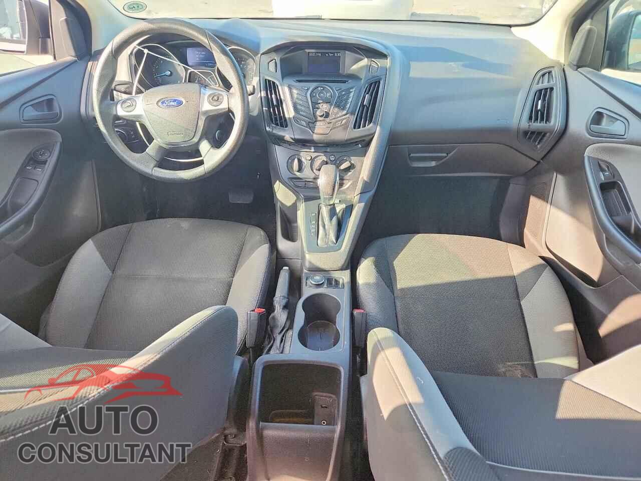 FORD FOCUS 2014 - 1FADP3E23EL153041