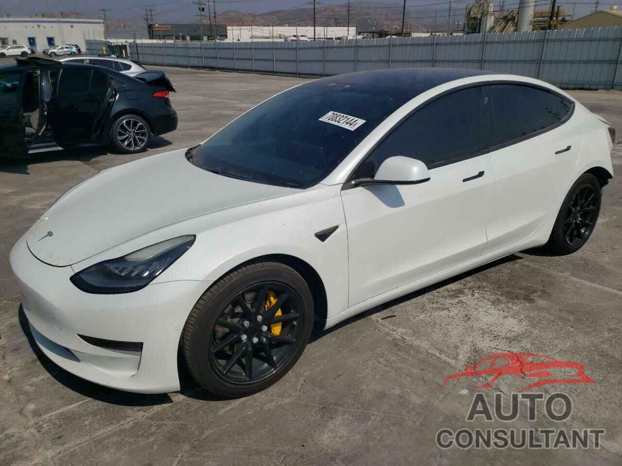 TESLA MODEL 3 2018 - 5YJ3E1EA0JF035260