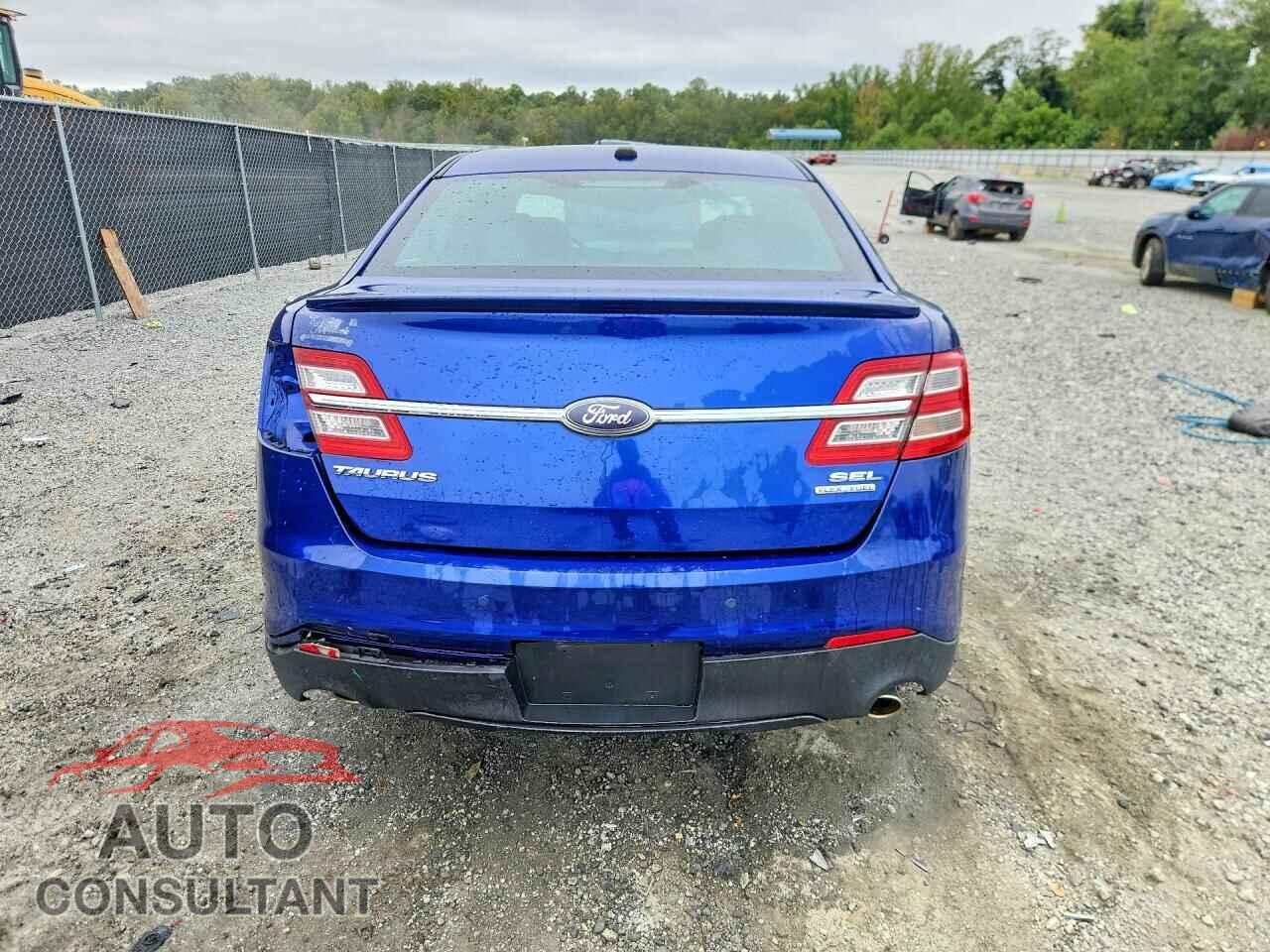 FORD TAURUS 2013 - 1FAHP2E83DG161132