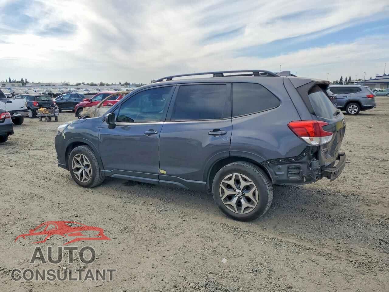 SUBARU FORESTER 2022 - JF2SKAECXNH403473