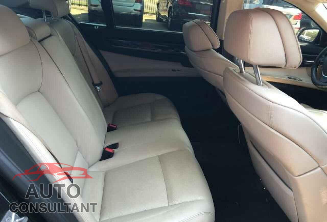 BMW 7 SERIES 2012 - WBAKC8C58CC435970