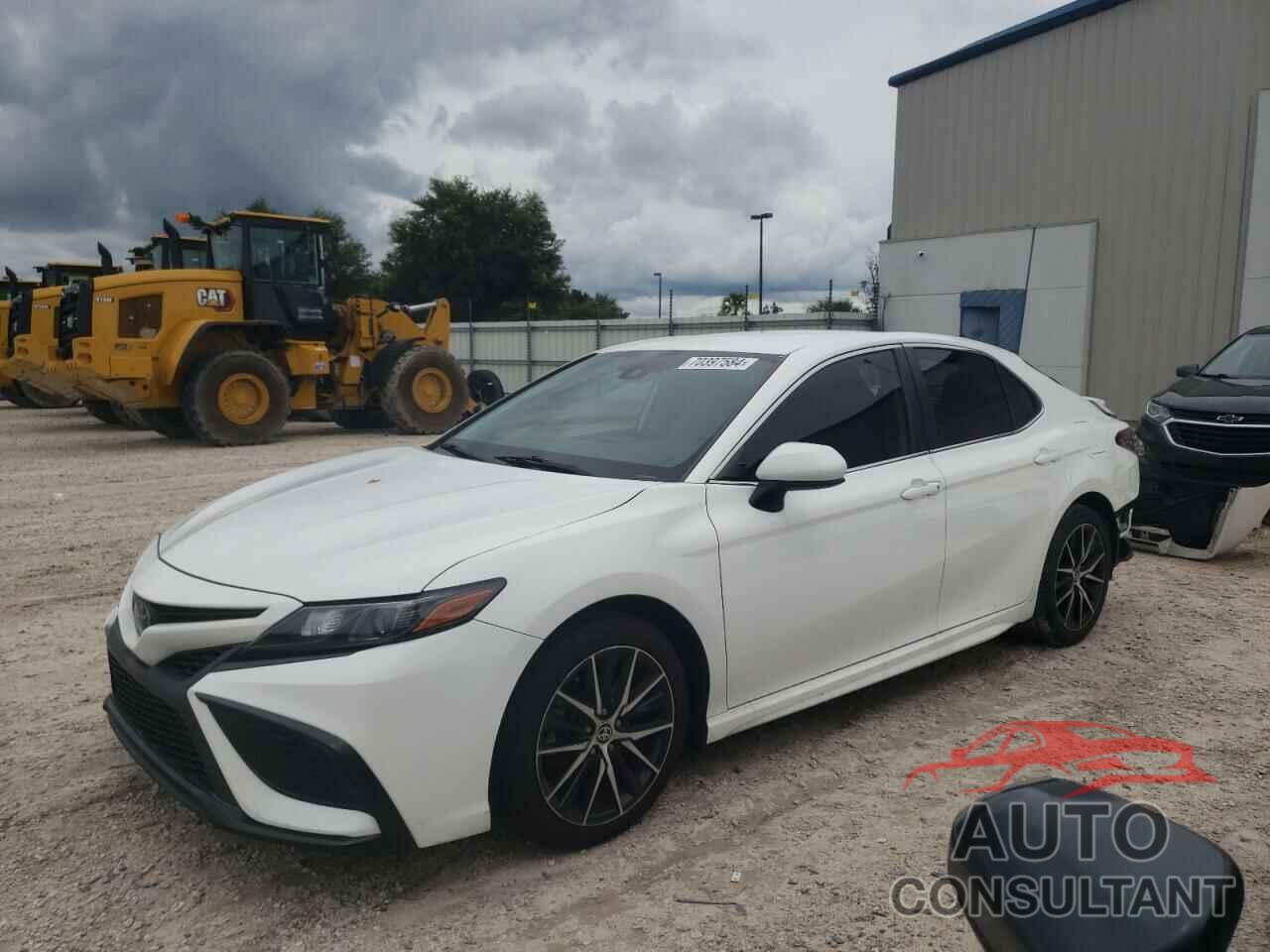 TOYOTA CAMRY 2021 - 4T1G11AKXMU603226