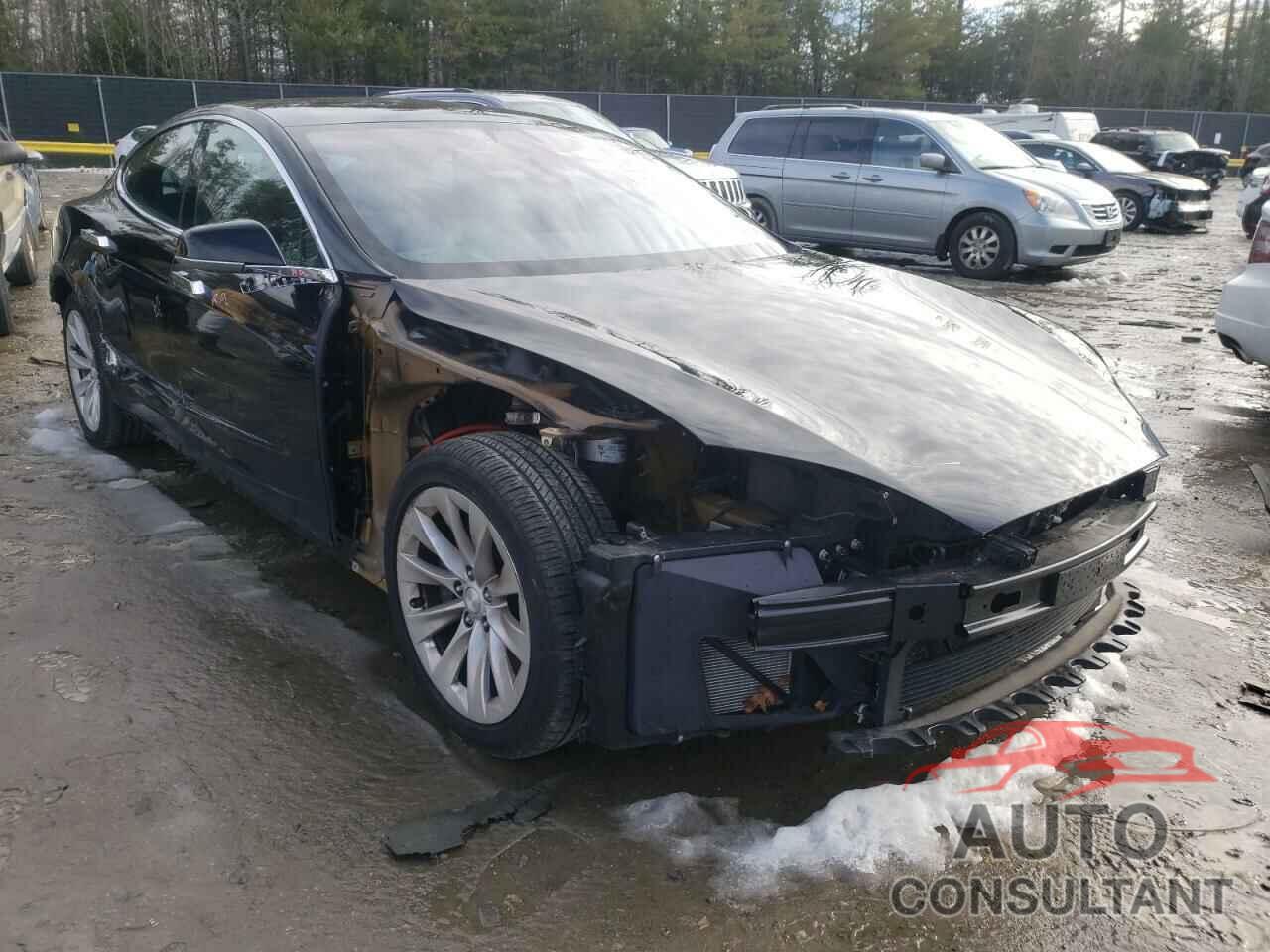 TESLA MODEL S 2018 - 5YJSA1E20JF267745