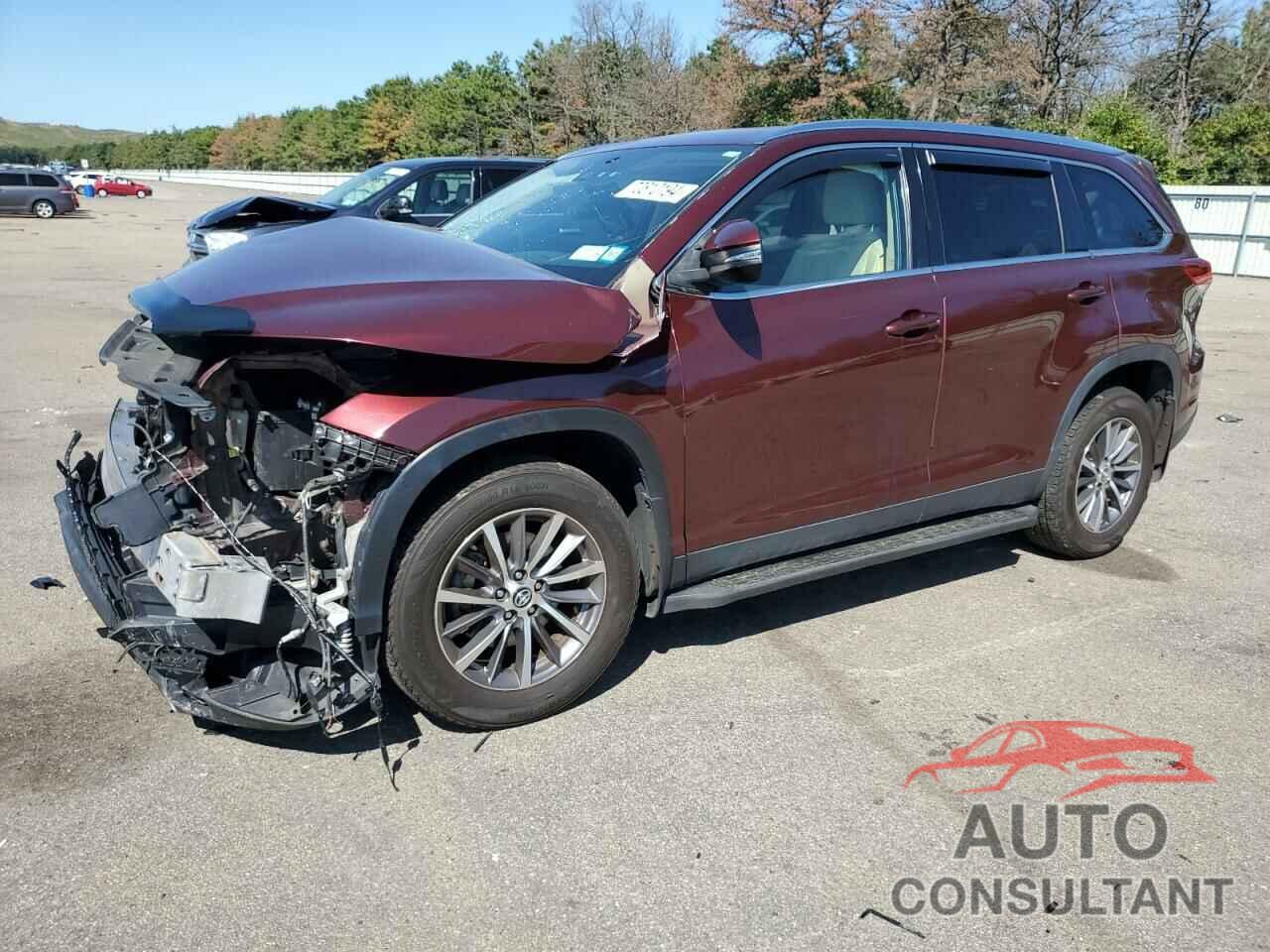 TOYOTA HIGHLANDER 2019 - 5TDJZRFH3KS989780