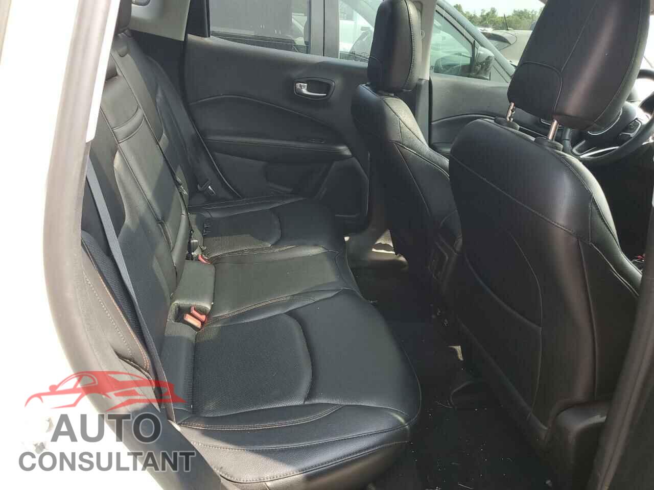 JEEP COMPASS 2017 - 3C4NJDCB5HT646561