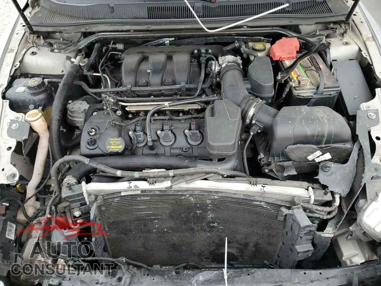FORD TAURUS 2013 - 1FAHP2F84DG153751