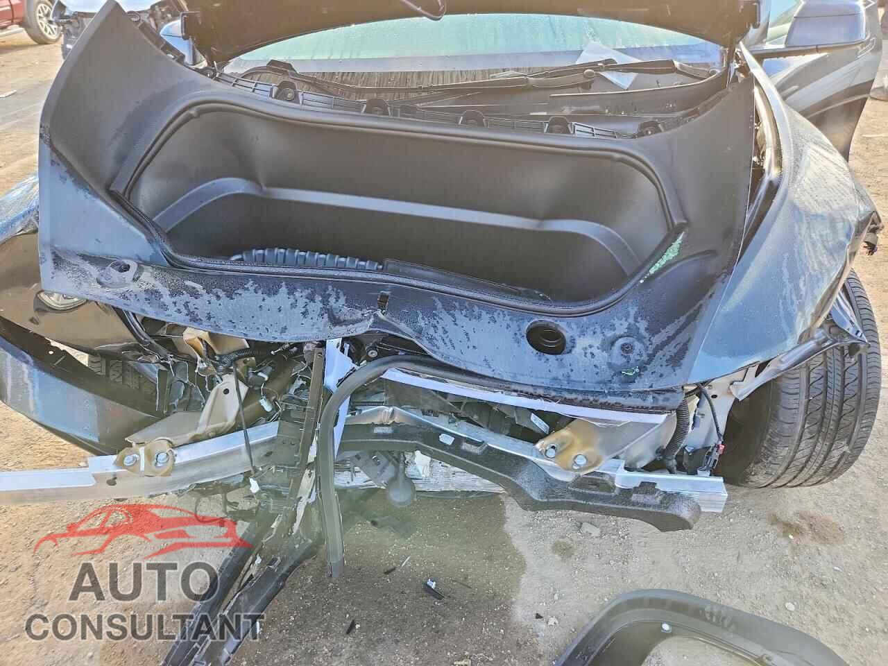 TESLA MODEL Y 2026 - 7SAYGDEE5TF520018