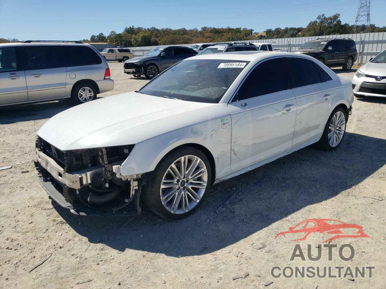 AUDI A4 2018 - WAUENAF48JA119432