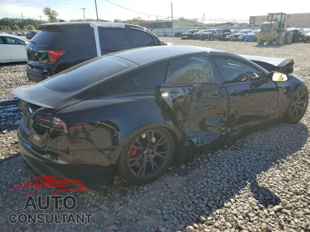TESLA MODEL S 2023 - 5YJSA1E63PF524294