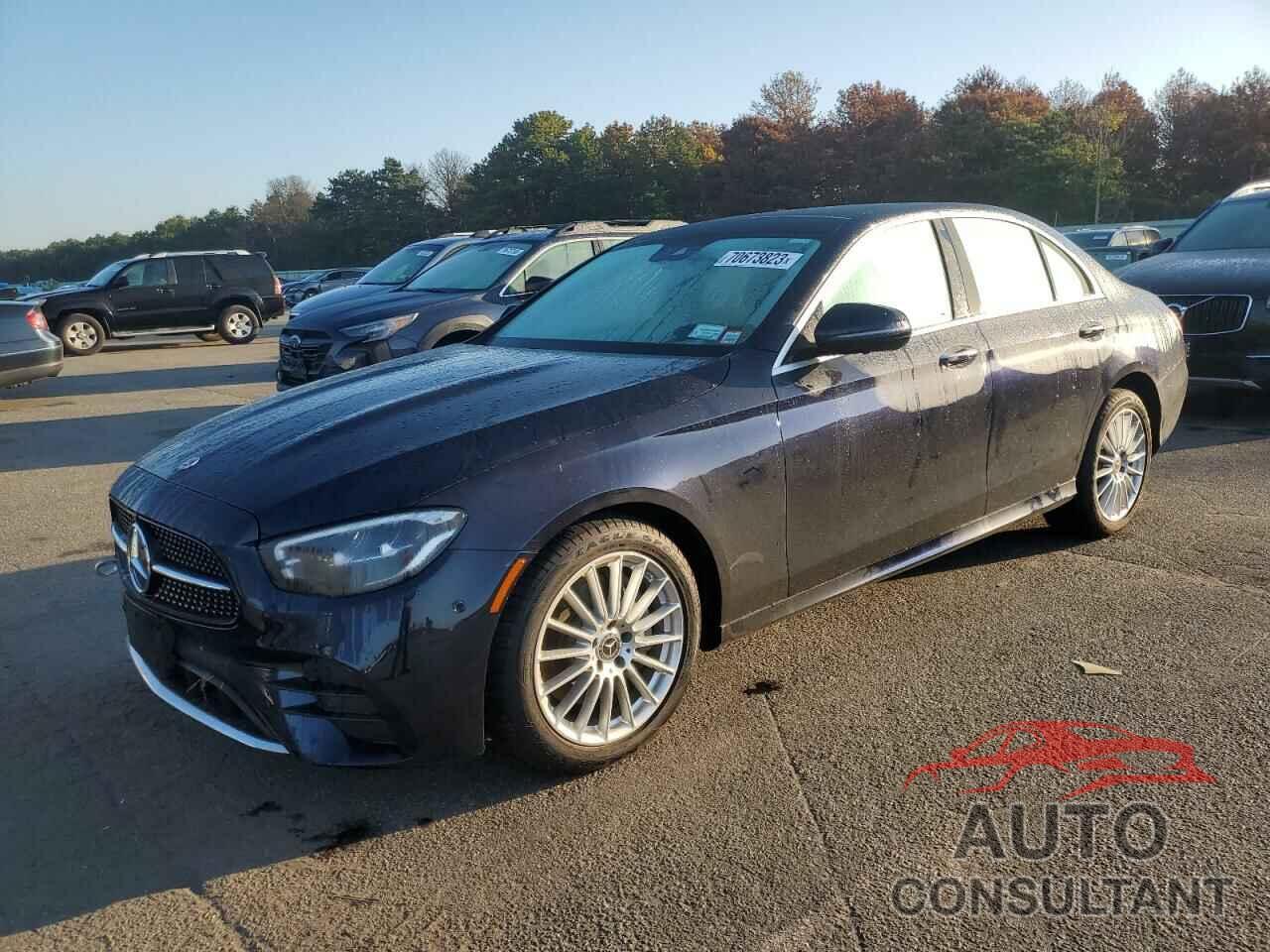 MERCEDES-BENZ E-CLASS 2023 - W1KZF8EB9PB139644