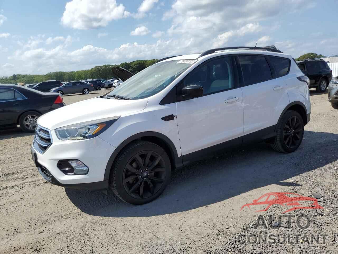 FORD ESCAPE 2018 - 1FMCU9GD5JUA59582