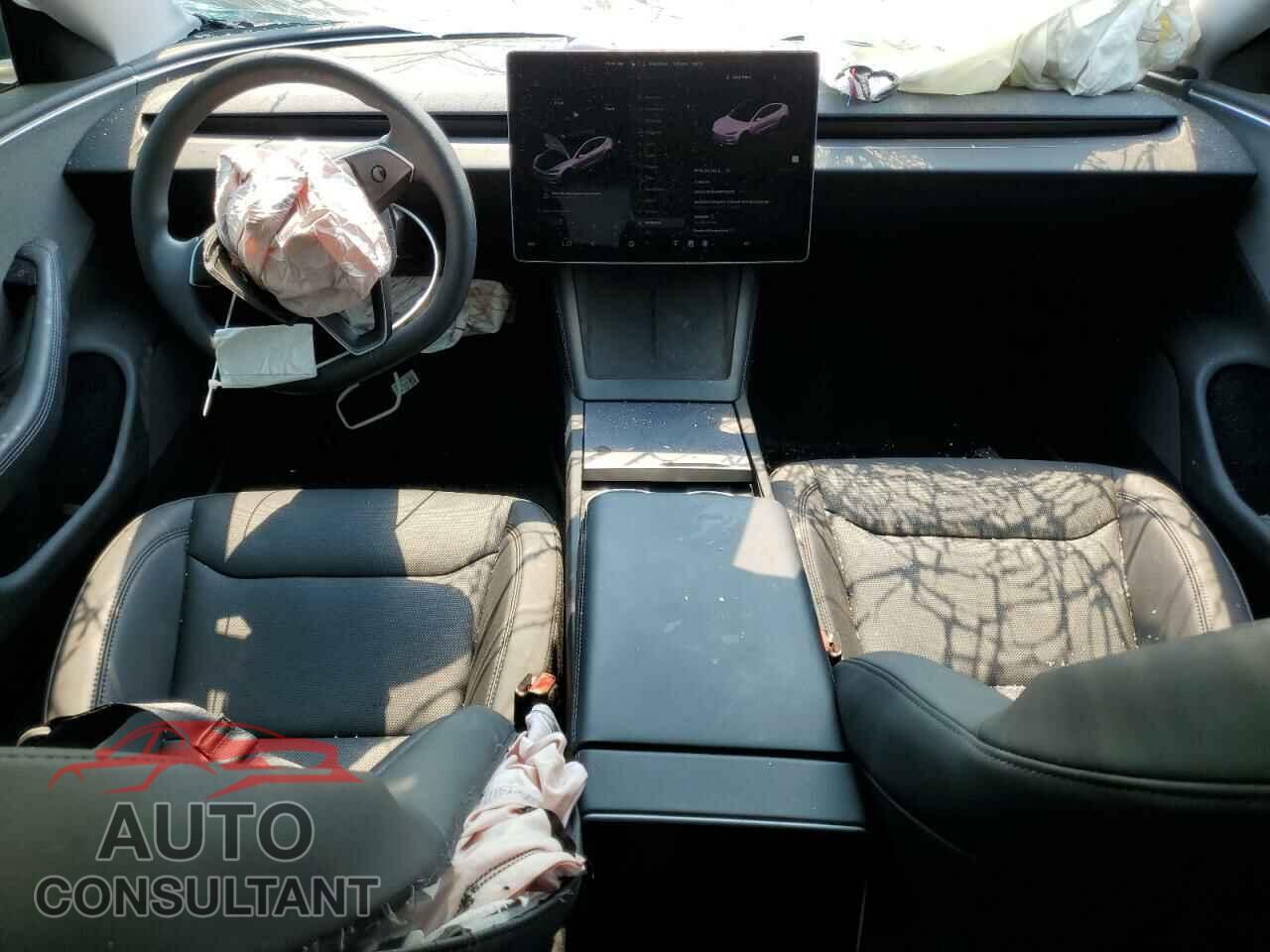 TESLA MODEL 3 2024 - 5YJ3E1EAXRF732219