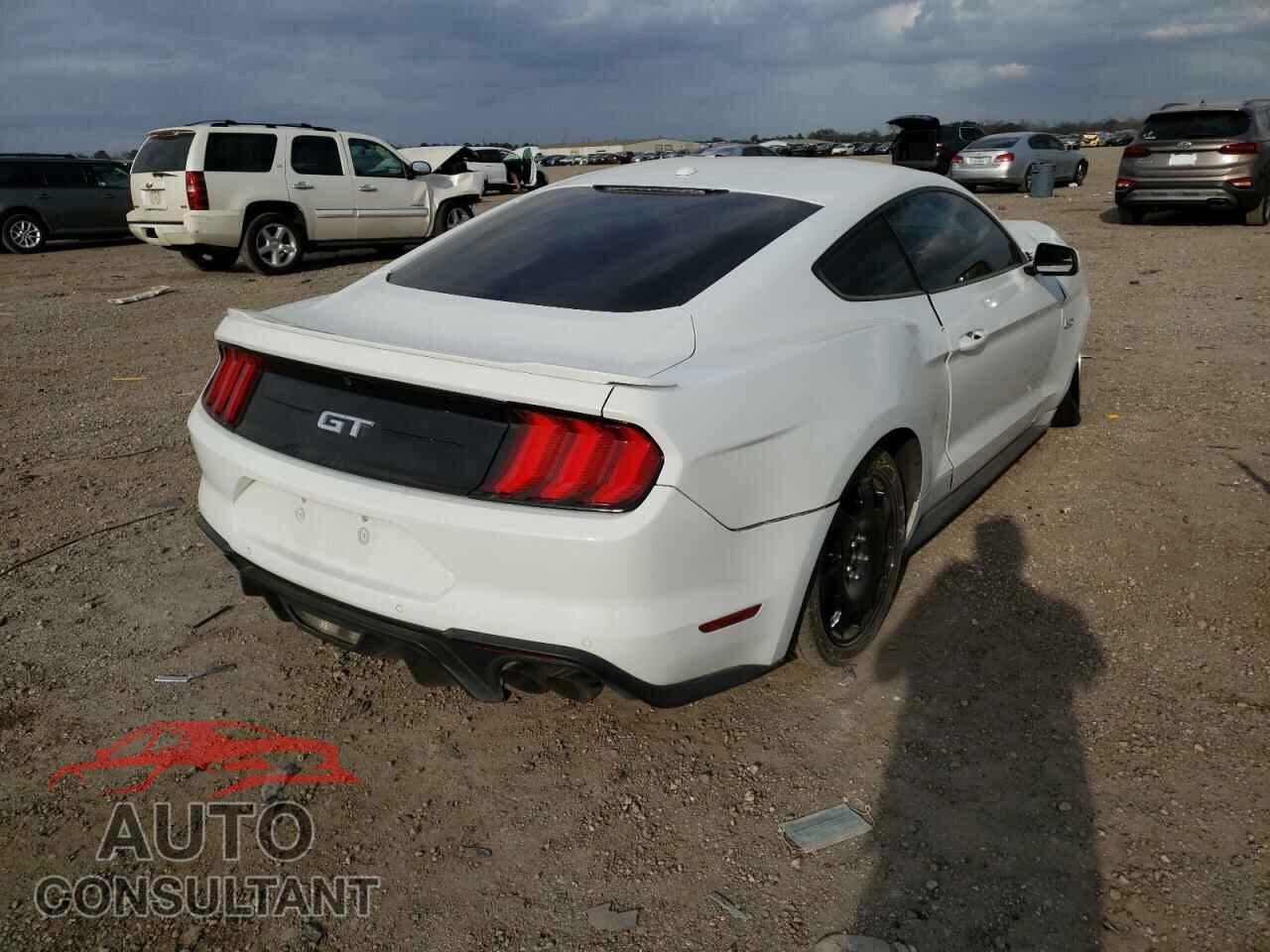FORD MUSTANG 2019 - 1FA6P8CF9K5111923