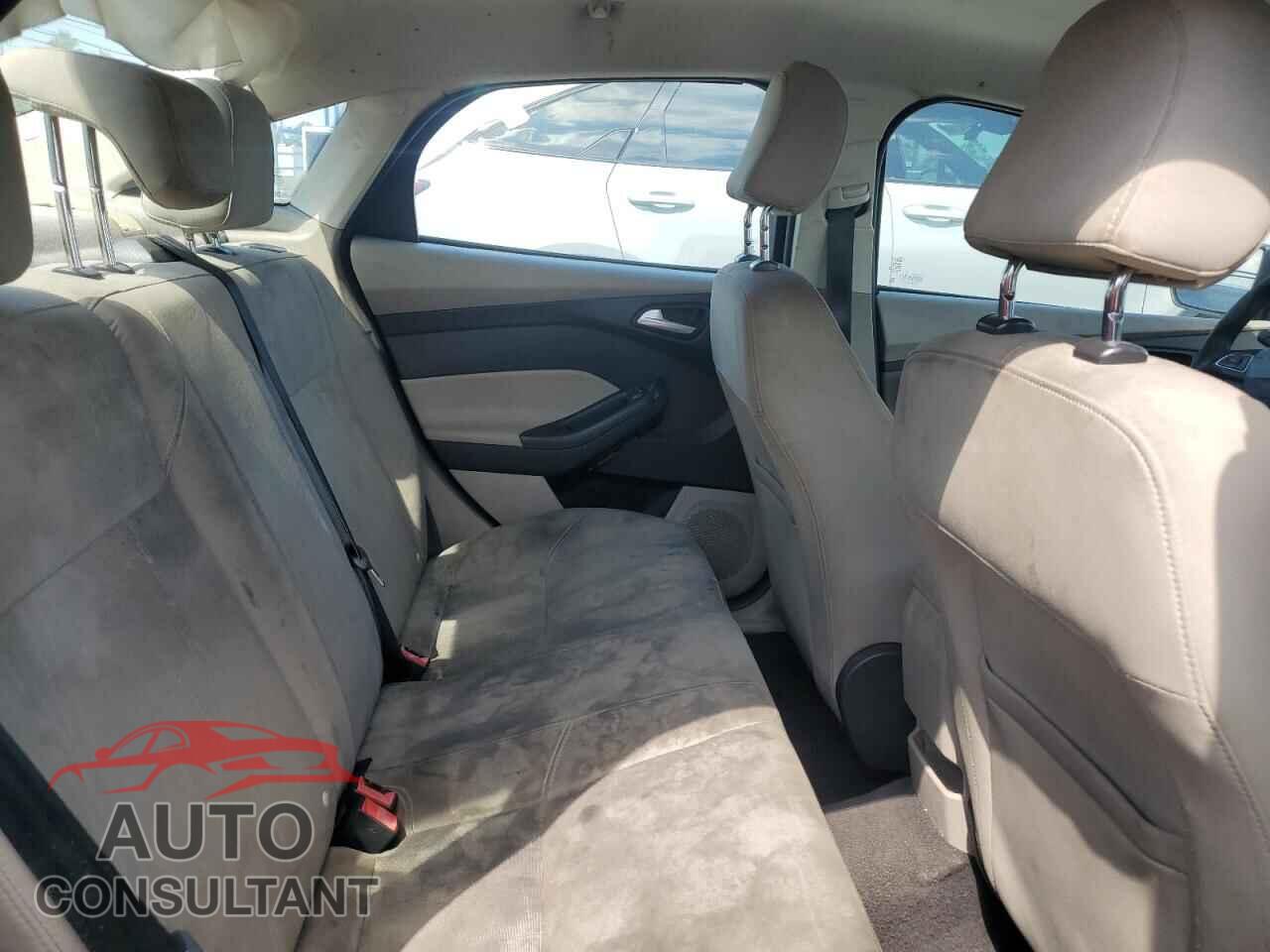 FORD FOCUS 2017 - 1FADP3F2XHL226151