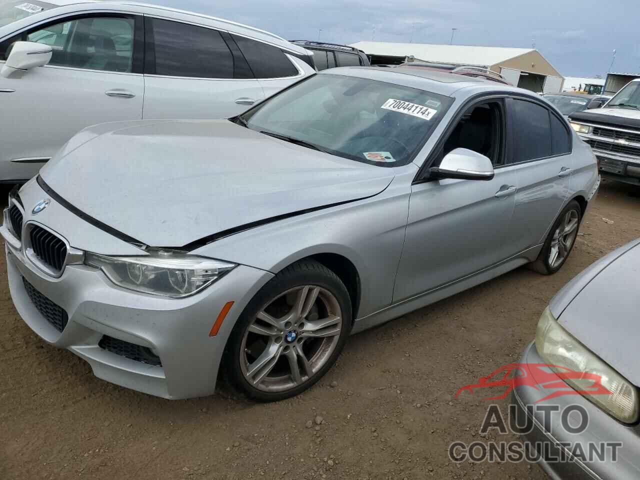 BMW 3 SERIES 2016 - WBA8E3G5XGNU01038