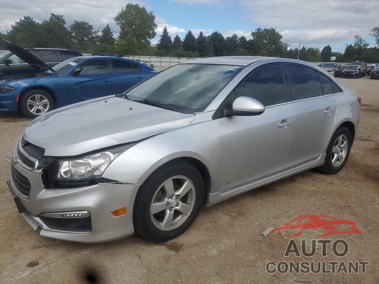 CHEVROLET CRUZE 2015 - 1G1PC5SB9F7176037