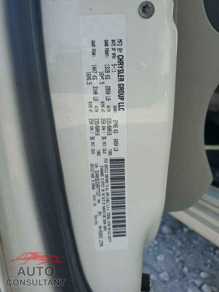 DODGE CARAVAN 2011 - 2D4RN3DG5BR777237
