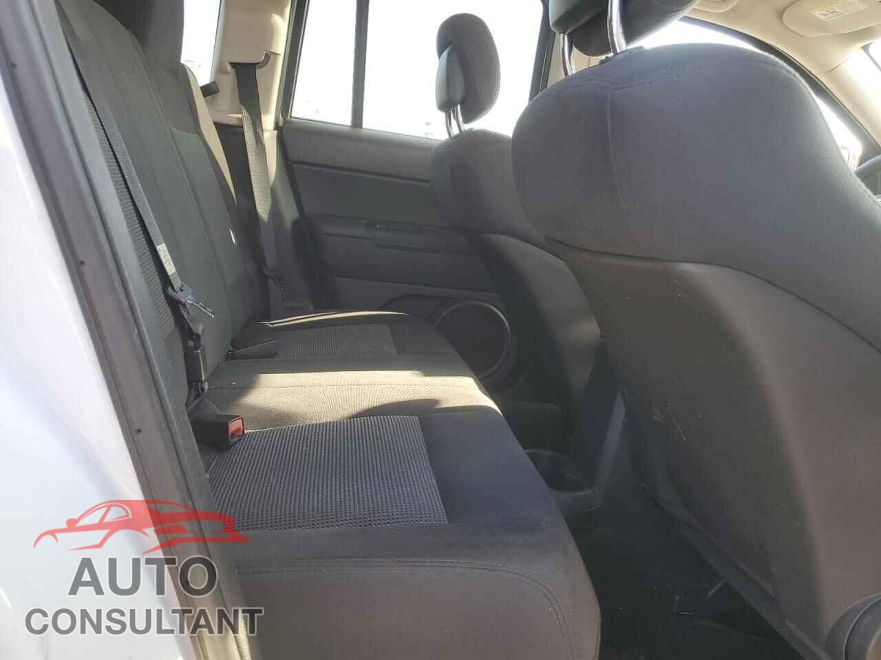 JEEP COMPASS 2011 - 1J4NT1FB4BD253162