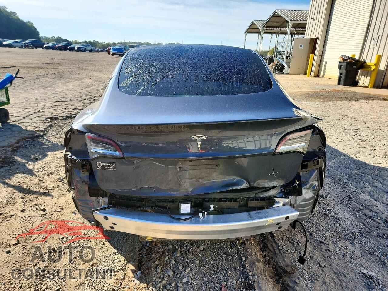 TESLA MODEL 3 2020 - 5YJ3E1EA4LF740940