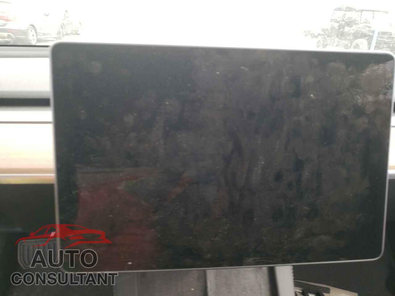 TESLA MODEL 3 2023 - 5YJ3E1EA3PF412706