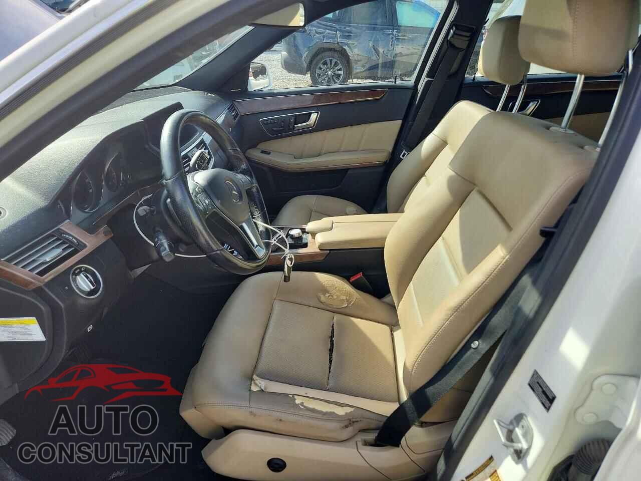 MERCEDES-BENZ E-CLASS 2013 - WDDHF5KB9DA709657
