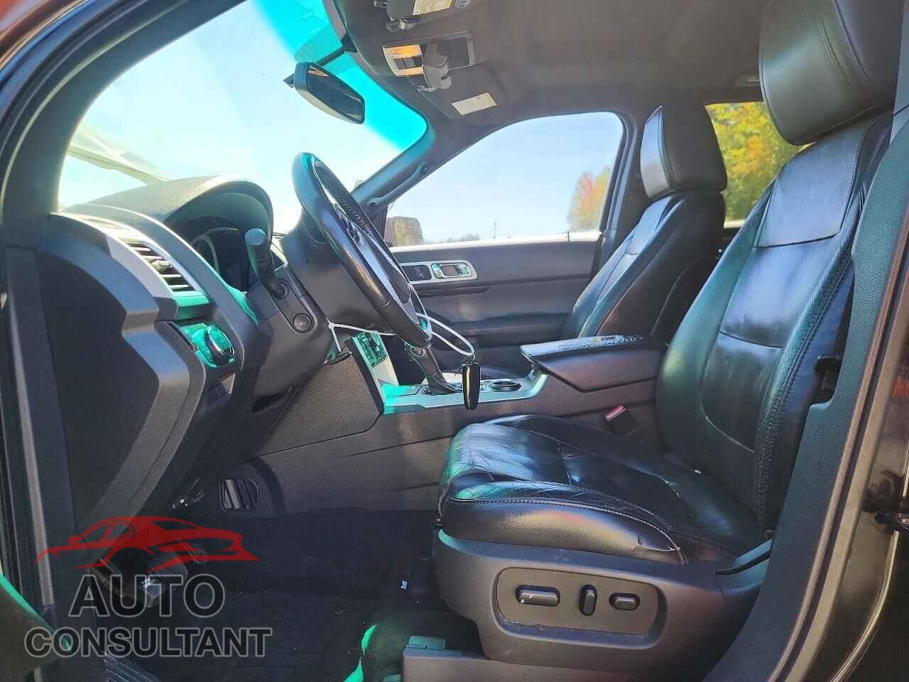 FORD EXPLORER 2011 - 1FMHK7F84BGA10958