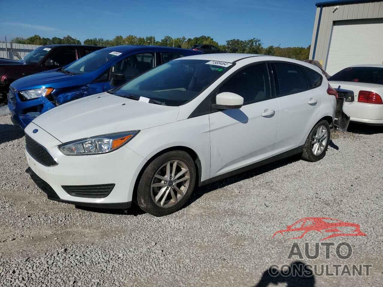 FORD FOCUS 2018 - 1FADP3K21JL330569