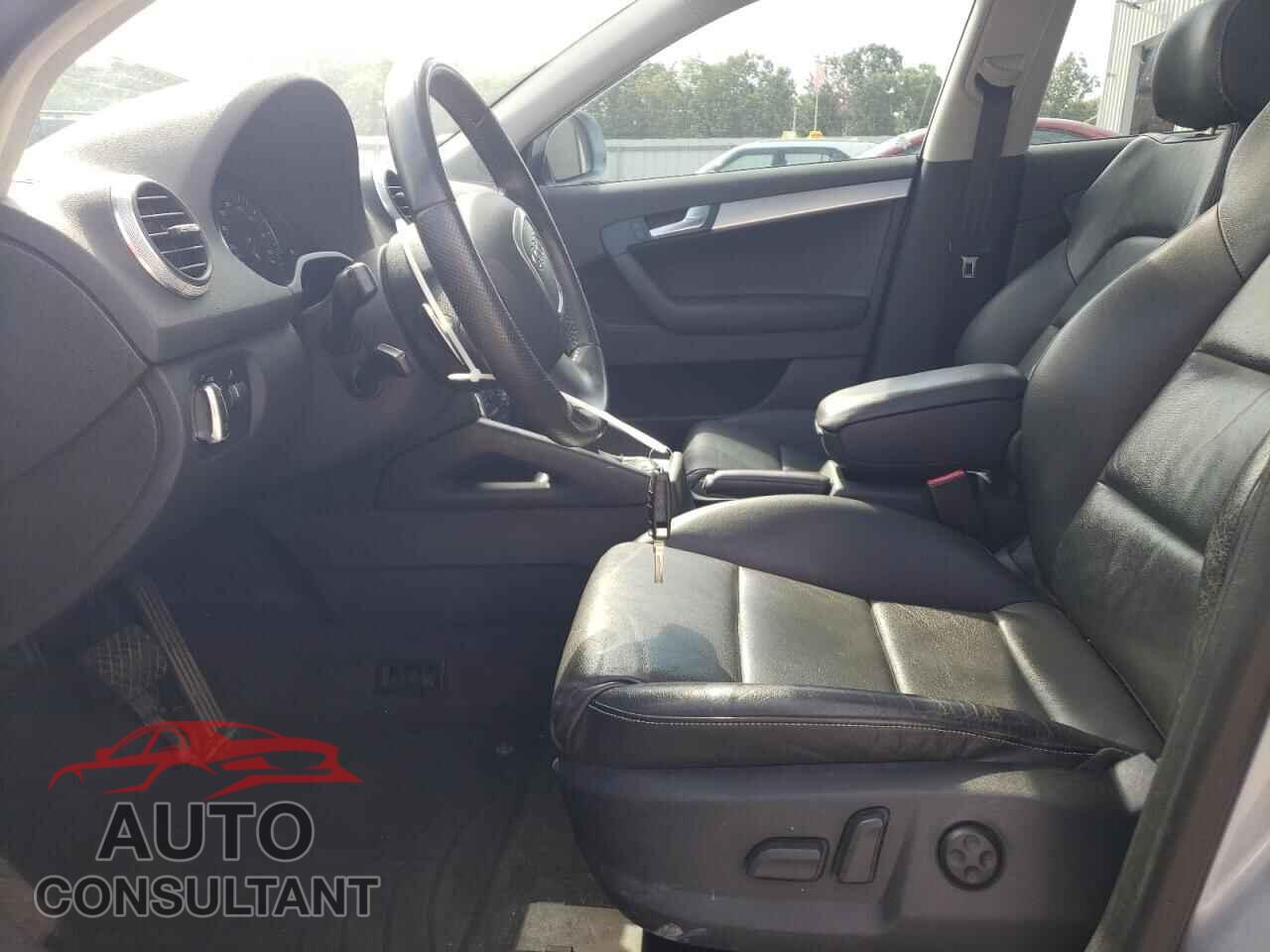 AUDI A3 2010 - WAUMFAFMXAA098267