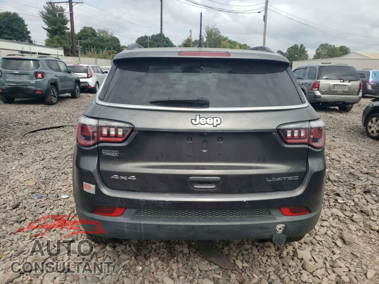 JEEP COMPASS 2019 - 3C4NJDCB3KT747671