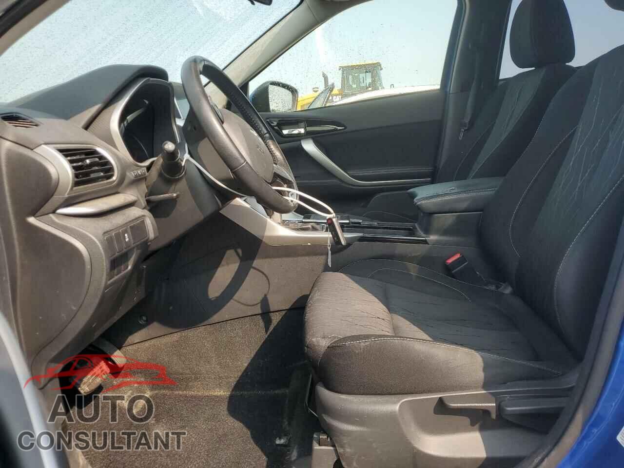 MITSUBISHI ECLIPSE 2018 - JA4AT5AA1JZ062952