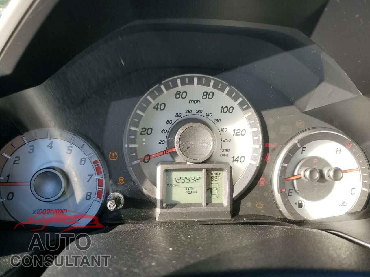 HONDA PILOT 2015 - 5FNYF4H41FB002642
