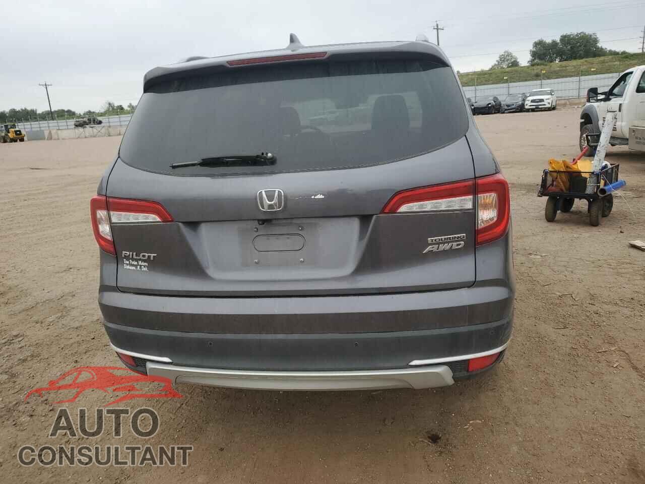 HONDA PILOT 2020 - 5FNYF6H6XLB055543