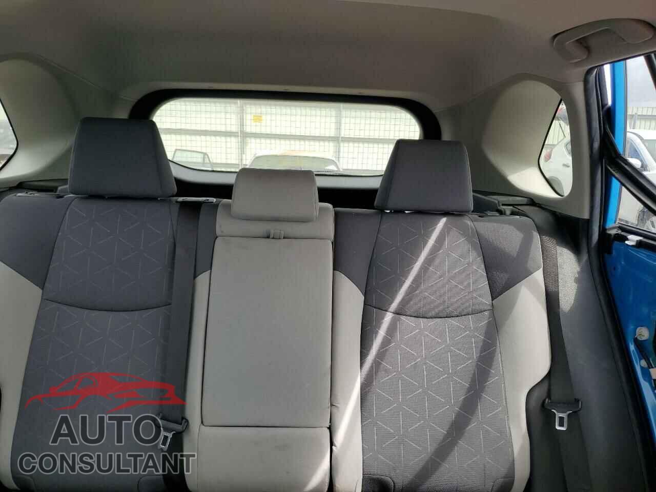 TOYOTA RAV4 2019 - JTMP1RFV4KD025921