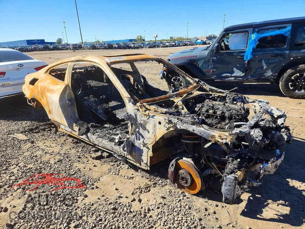 BMW M4 2025 - WBA83DA01SCS58963
