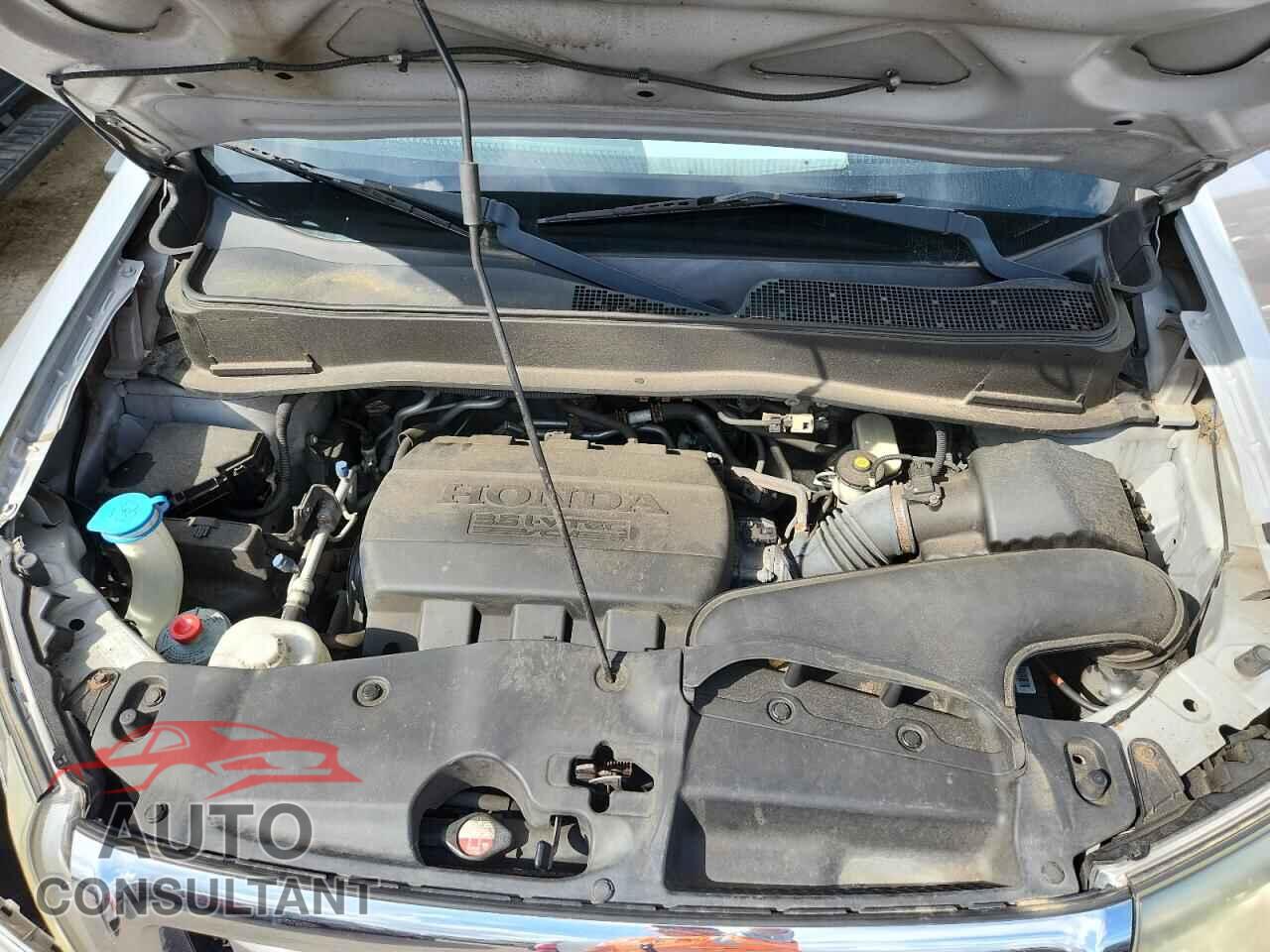 HONDA PILOT 2011 - 5FNYF4H71BB042627