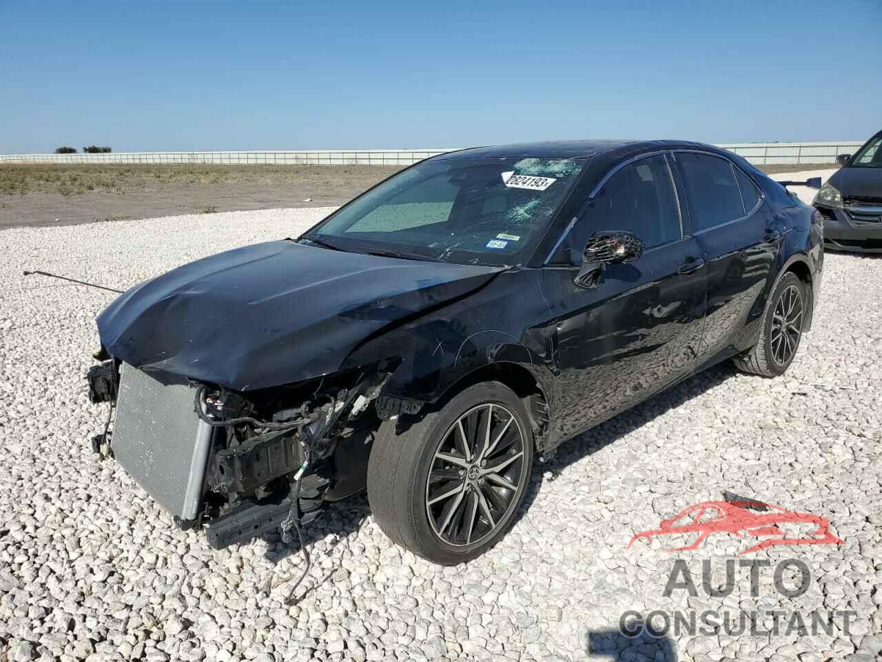 TOYOTA CAMRY 2021 - 4T1G11AK5MU512297