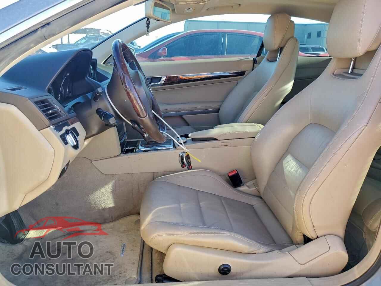 MERCEDES-BENZ E-CLASS 2011 - WDDKJ5GB8BF067526