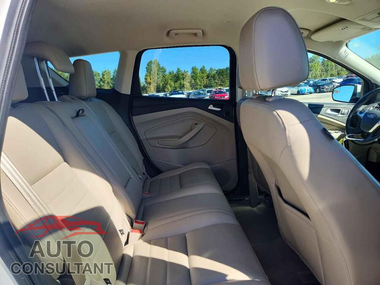 FORD ESCAPE 2014 - 1FMCU9JX4EUC80700