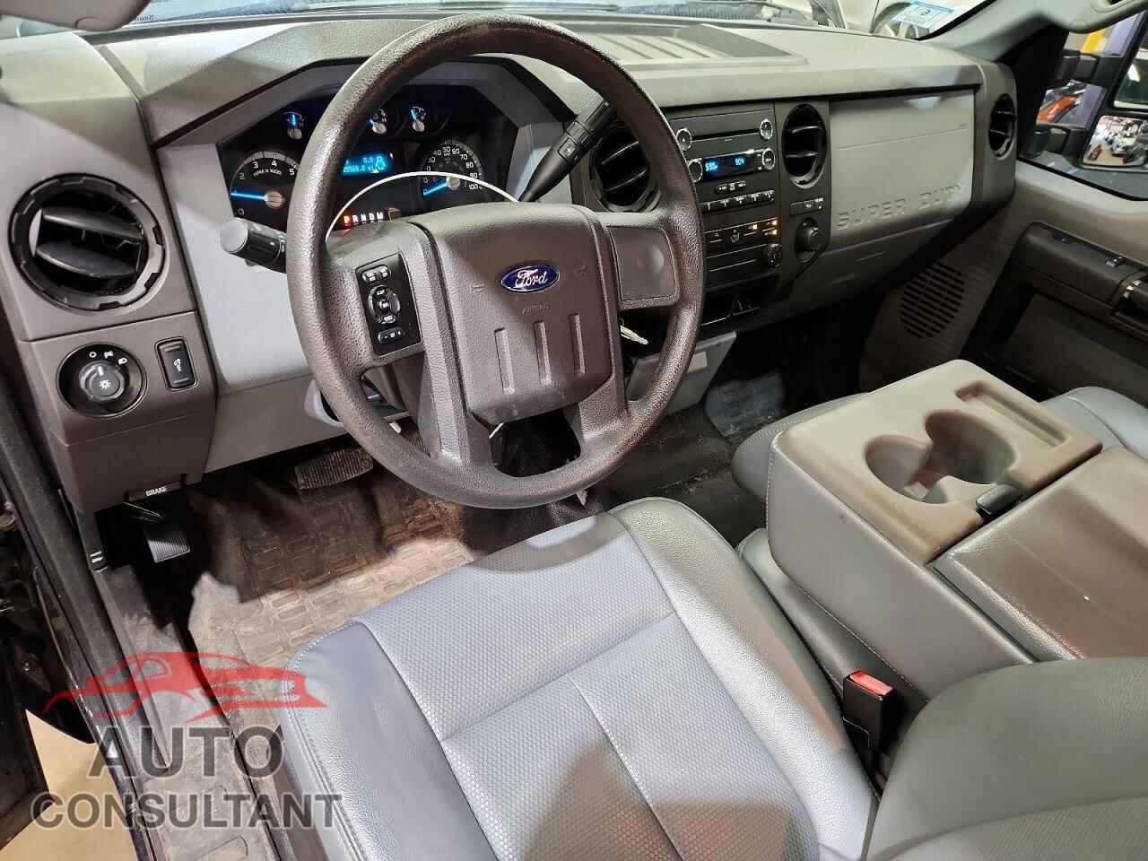 FORD F250 2015 - 1FTBF2B60FEB84839