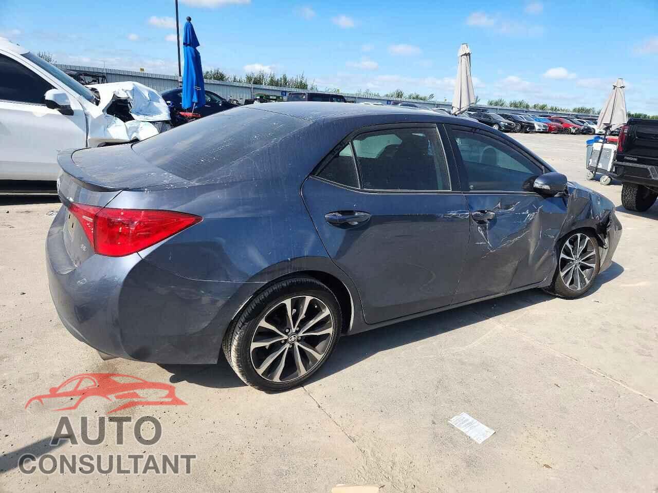 TOYOTA COROLLA 2017 - 5YFBURHE2HP658471