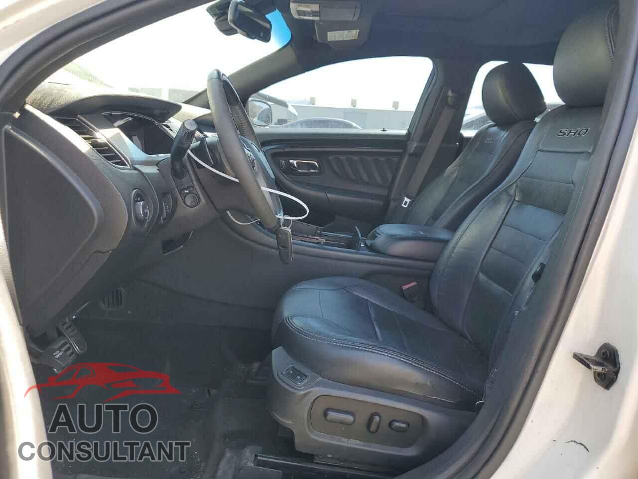 FORD TAURUS 2013 - 1FAHP2KT9DG144103